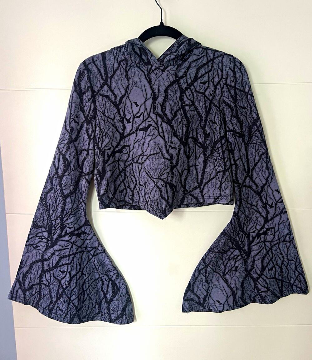 KILLSTAR Women’s Cropped Hoodie XL Whimsigoth Bell Sleeve Witchy Boho Halloween